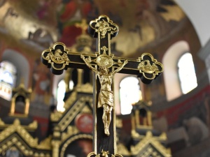 Gdańsk: Dwie kobiety wtargnęły do kościoła. Jedna z nich miała nóż