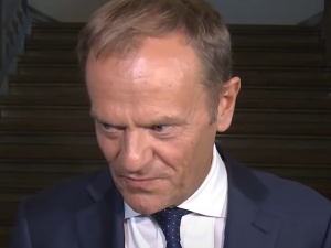 Kłamliwe konferencje prasowe. Tusk uderza w kolegów z opozycji totalnej?!
