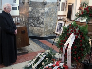 [fotorelacja] Pogrzeb Waldemara Chrostowskiego, kierowcy ks. Jerzego Popiełuszki i świadka jego porwania