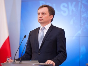 Solidarna Polska chce się pilnie spotkać z koalicjantami. „Ich pomysły są torpedowane”