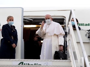 Papież Franciszek przybył do Bagdadu 