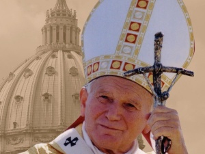 Pomnik św. Jana Pawła II zdewastowany. Już wcześniej dochodziło tutaj do wulgarnych ataków