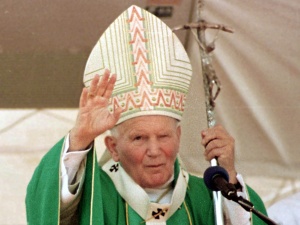 Dziś 16. rocznica śmierci św. Jana Pawła II. Był człowiekiem Krzyża