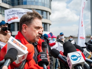 Piotr Duda: Ministrowie Soboń i Sasin kompletnie odlecieli. Nie chcą prowadzić dialogu społecznego