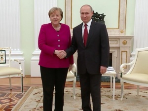 Z. Kuźmiuk: Bezceremonialna wypowiedź Putina. Jak się czuje Merkel po tych słowach?