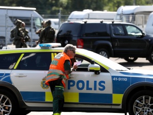 Szwecja: Dwoje strażników zakładnikami więźniów. Osadzeni żądają helikoptera i pizzy z mięsem kebab