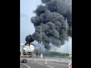 [video] Eksplozja w kompleksie chemicznym w Leverkusen! Władze: Ekstremalne niebezpieczeństwo