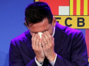 Pożegnalna konferencja Messiego. Piłkarz rozpłakał się przed dziennikarzami [WIDEO]