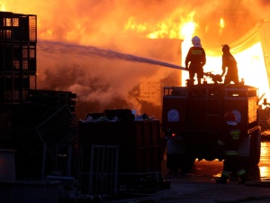 Pożar na plebanii w Nowym Stawie. Tragiczny finał akcji strażaków