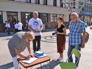 Opolska Solidarność zbiera podpisy pod projektem o emeryturach stażowych