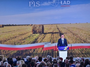 Premier: Jeśli ktoś nie szanuje polskiej wsi, to nie ma też szacunku dla Konstytucji i polskiej suwerenności