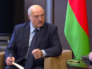 „Jeśli będziemy zbyt mocno naciskać, nie unikniemy wojny”. Łukaszenka grozi po zapowiedzi zamknięcia transportu?