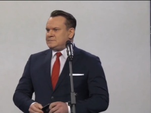 Awantura na konferencji PiS. Dominik Tarczyński kontra dziennikarz TVN [WIDEO]