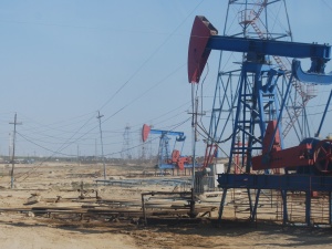 Ekspert ds. rynku ropy: Rosja jest przyparta do muru