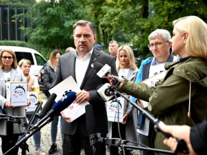 Piotr Duda zarzuca szefowej sejmowej komisji obstrukcję w sprawie emerytur stażowych