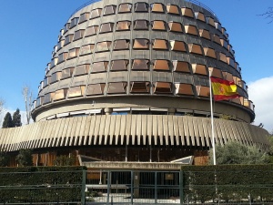 Atak na konstytucję i na niezależność sądownictwa w Hiszpanii. Bruksela milczy