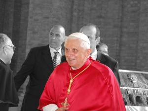 Fidei Defensor. Benedykt XVI był zbroją Bożą