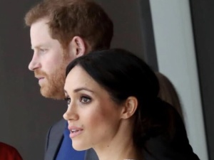 Skandal w Pałacu Buckingham. Na królewskim balkonie zabraknie miejsca dla księcia Harry’ego i Meghan Markle?