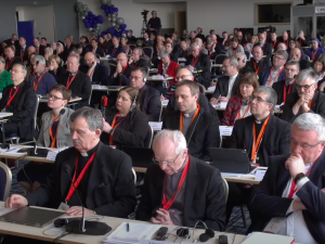Polski głos na zgromadzeniu w Pradze: Nie ulegajmy pokusie budowy innego Kościoła