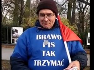 Protestujący pod KPRM przeciwko KOD Z.Poziomka dla Tysol.pl:Psuję wizerunek KOD? Po to tu jestem! [video]