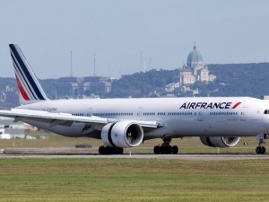 Odkryto napisy „ALLAHU AKBAR” na samolotach Air France