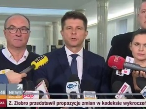 Petru po spotkaniu opozycji: Jesteśmy potencjalnie skłonni pójść razem w wyborach samorządowych