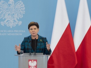 Najnowszy sondaż IBRIS: Wzrosło zaufanie do premier Beaty Szydło, niskie notowania opozycji