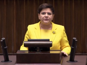 Premier Szydło w Sejmie: "To, co państwo tu wykrzykujecie, nie jest w stanie mnie obrazić"