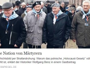 "Tagesspiegel" podpisuje zdjęcie polskich więźniów: "Niebawem mogą być pociągnięci do odpowiedzialności"