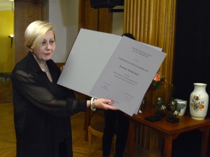 Joanna Siedlecka otrzymała Nagrodą Mackiewicza