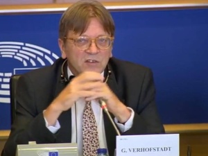 Zobacz jak Guy Verhofstadt grozi Polsce w związku z wydaleniem Ludmyly Kozlowskiej