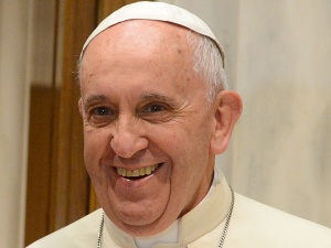 Papież Franciszek na sympozjum ekonomicznym: "Pieniądz ma służyć, a nie rządzić"
