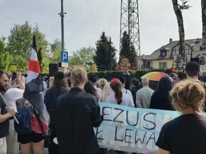 Lewicowe środowiska tworzą mapę pedofilii w polskim Kościele