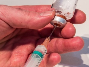 Sejmowe komisje odrzuciły projekt likwidujący obowiązkowe szczepienia w Polsce