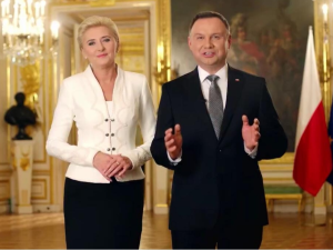 [video] Para Prezydencka zachęca do świętowania i wspólnego odśpiewania hymnu: "Niech połączy nas Polska"