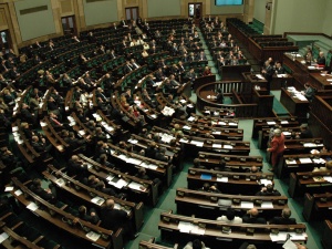 Sejm znowelizował ustawę o zgromadzeniach publicznych. Głosowanie poprzedziła burzliwa debata