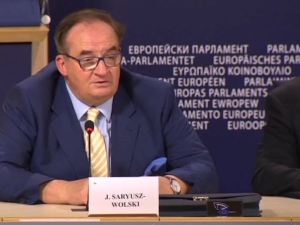 Saryusz-Wolski ostro: "KE wyzerowała swój kapitał polityczny w UE, wręcz jest na minusie, bowiem..."