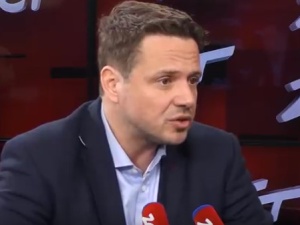 [Video] Trzaskowski w Radiu ZET: „Prawica wydaje olbrzymie pieniądze, by szczuć na nauczycieli”