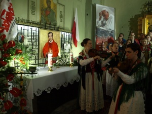 Relikwie bł. ks. Jerzego Popiełuszki, patrona „Solidarności” w podbeskidzkim Wieprzu