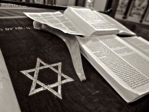 Mocne. List Gminy Wyznaniowej Żydowskiej nt. blokady synagogi i konfliktu z Fundacją Chabad Lubawicz