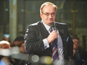 Saryusz-Wolski: "Partie premierów Polski i Włoch będą miały motyw by zagłosować za KE, tylko jeśli..."