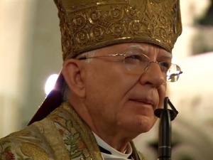 [video] Tłumy deklarowały poparcie dla abp. Jędraszewskiego pod Oknem Papieskim w Krakowie