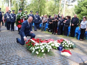 Uroczystości w 19. rocznicę otwarcia polskiego cmentarza wojennego w Miednoje