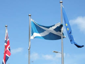 Szkoci wolą Elżbietę II od Unii Europejskiej