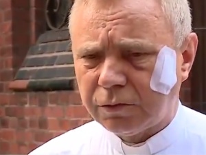 Atak na księdza w Szczecinie – sąd przedłużył areszt