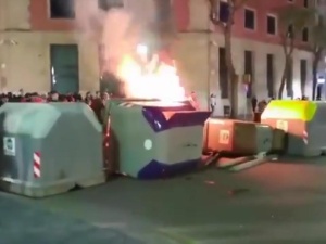 [video] Barcelona płonie. Separatyści chcą nowego referendum