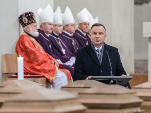 W Wilnie trwa pochówek bohaterów Powstania Styczniowego z udziałem prezydentów Polski i Litwy