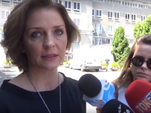 Joanna Mucha powtarza fake news i porównuje TVP do domu publicznego