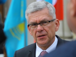 Stanisław Karczewski alarmuje: "Totalna opozycja kupuje sobie kampanię wyborczą za pieniądze Senatu"