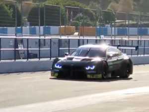 [video] Pierwsze jazdy Roberta Kubicy w BMW na torze w Jerez. 36 okrążeń już za nim
